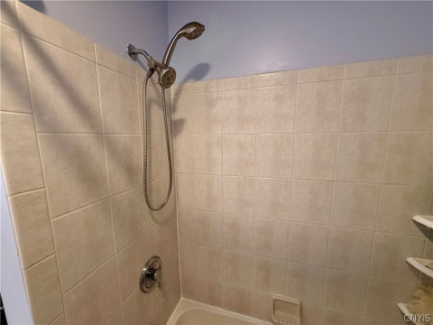 Tiny photo for 6075 Singletree Lane, DeWitt, NY 13078 (MLS # S1689691)