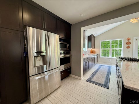 Tiny photo for 6075 Singletree Lane, DeWitt, NY 13078 (MLS # S1689691)