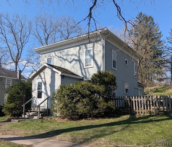 51 Warren Street, Tully, New York image 1