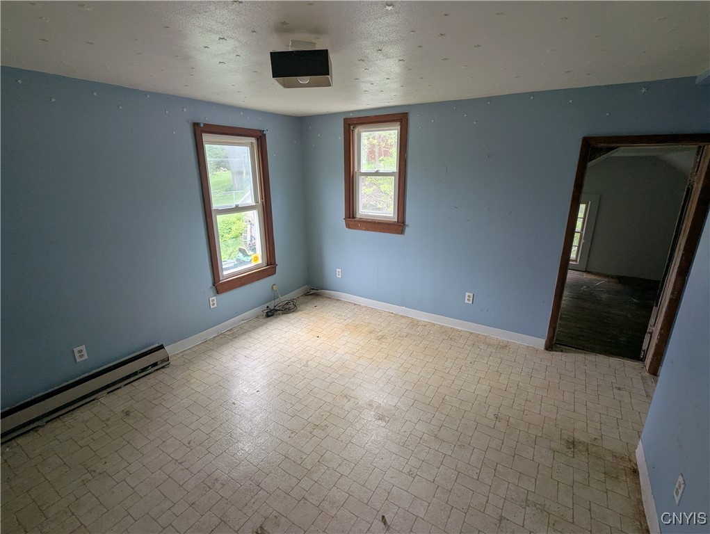 51 Warren Street, Tully, New York image 7