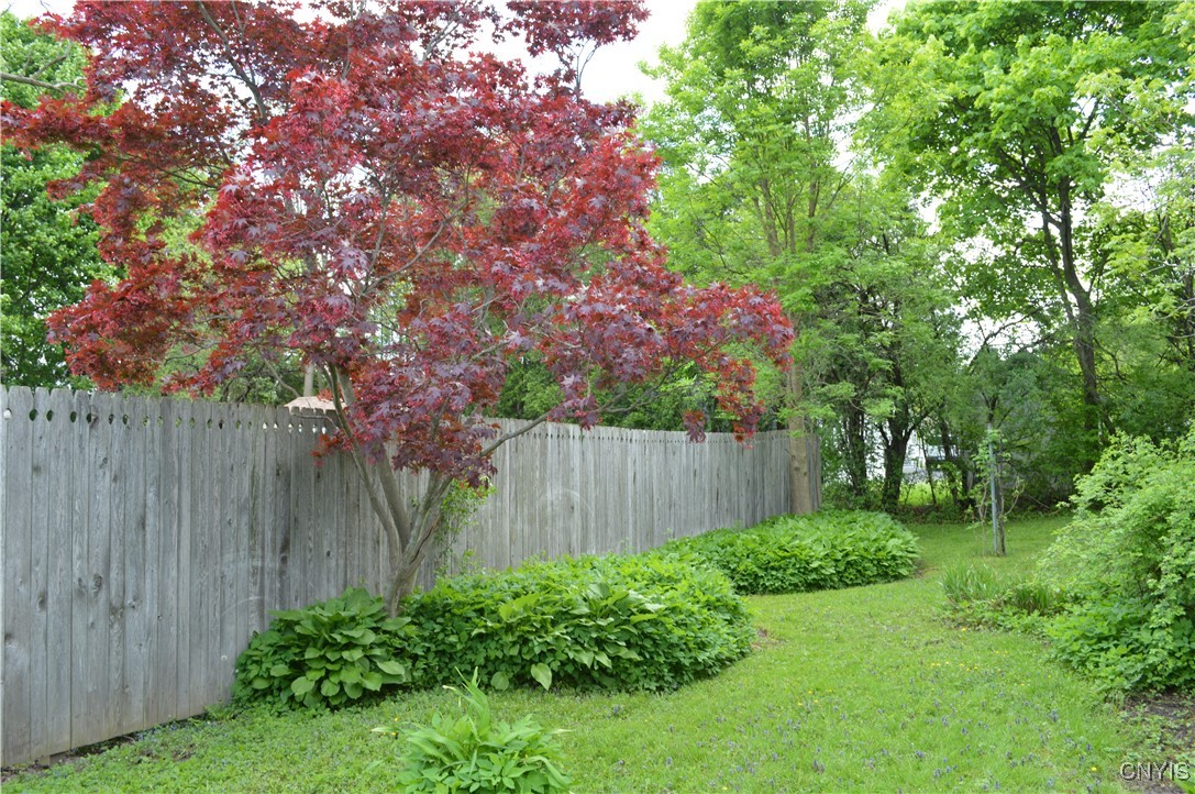 112 Mary Street, Auburn, New York image 10