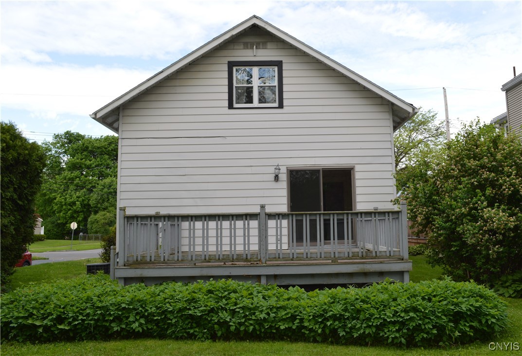 112 Mary Street, Auburn, New York image 8