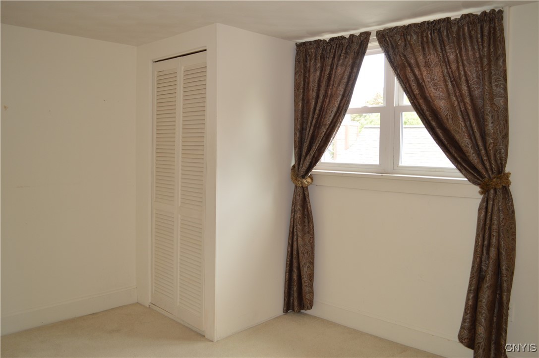 112 Mary Street, Auburn, New York image 34