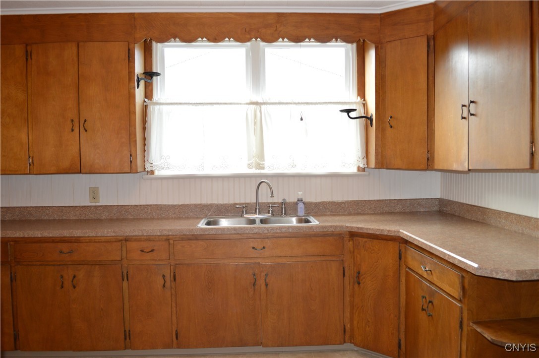 112 Mary Street, Auburn, New York image 22