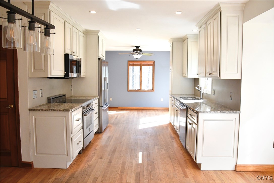 10 Adrian Circle, Constantia, New York image 7