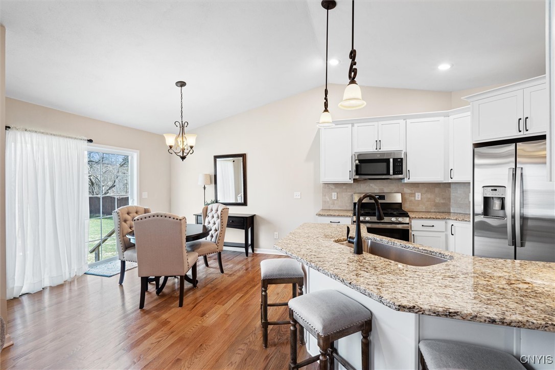 6408 Finish Line Trail, Cicero, New York image 29