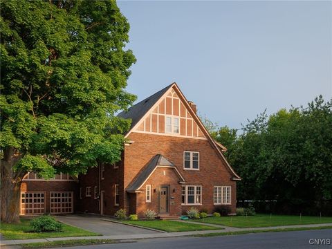 618 Holcomb Street Watertown NY 13601