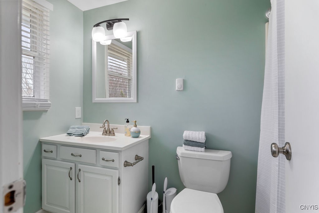 8320 Parker House Path Path, Cicero, New York image 36