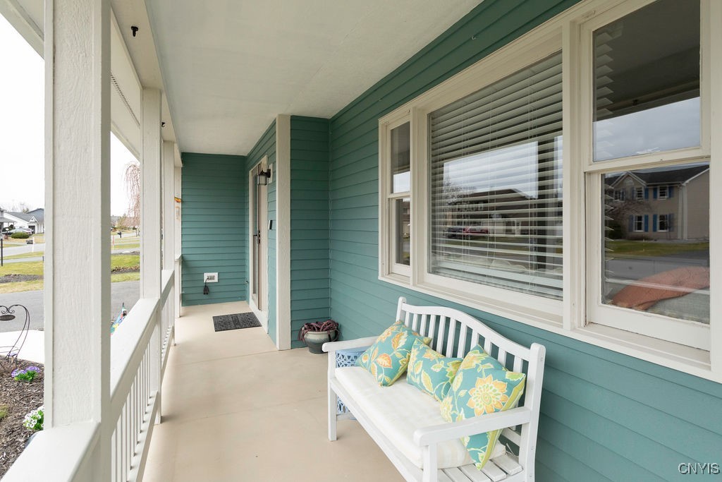 8320 Parker House Path Path, Cicero, New York image 6