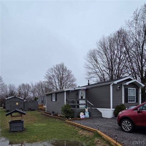 Mobile Home For Sale - 53 Brett Street<br/> Oneida County, Verona, NY 13478