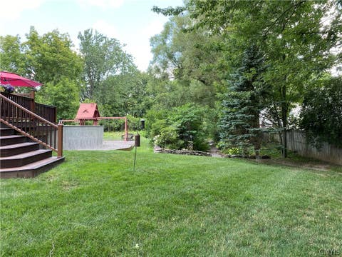 Tiny photo for 34 Fawncrest Boulevard, New Hartford, NY 13413 (MLS # S1702695)