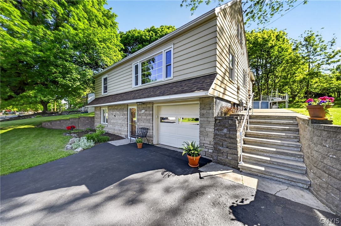 100 Fieldcrest Drive