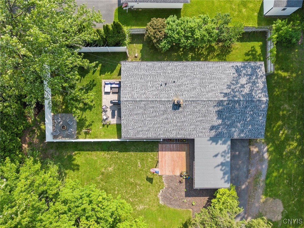 136 Barclay Road, Camillus, New York image 38