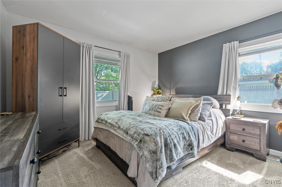136 Barclay Road, Camillus, New York image 21