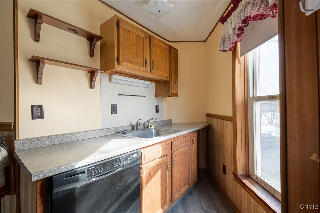 38 Main Street, Philadelphia, New York image 12