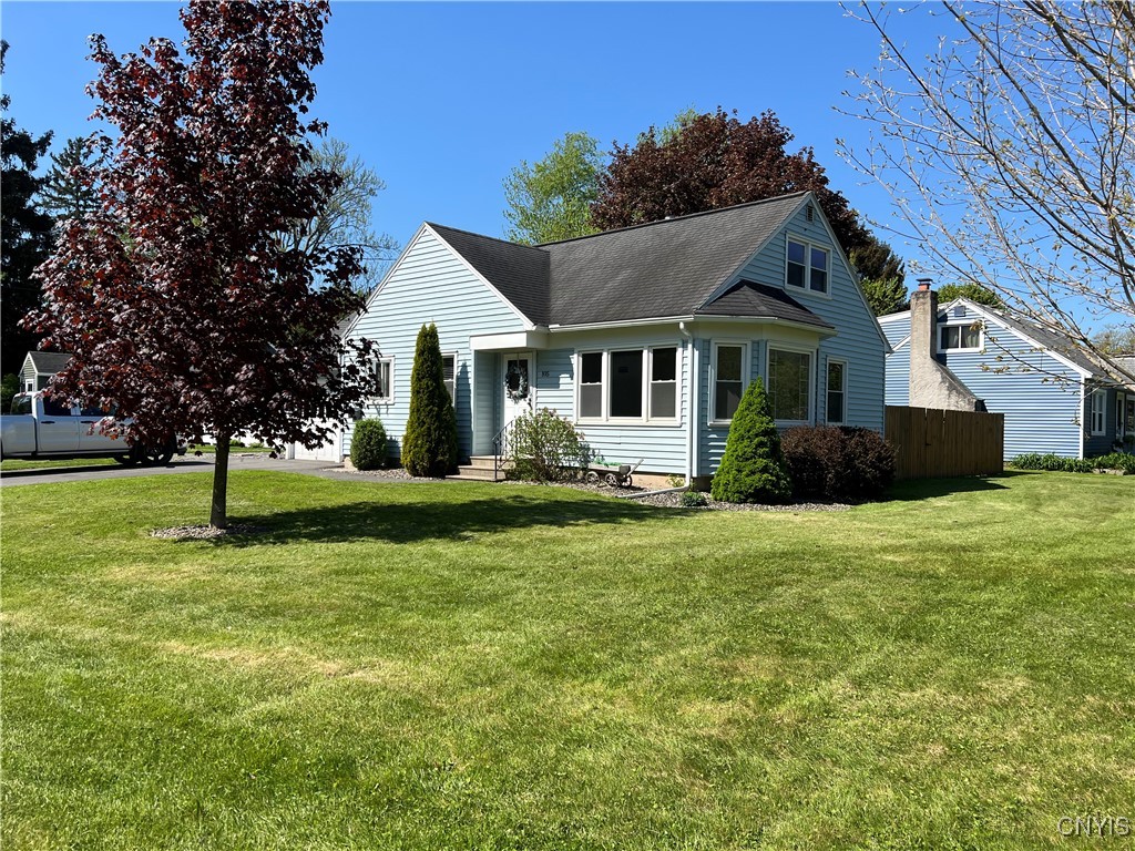 105 Woodland Drive, Cicero, New York image 3