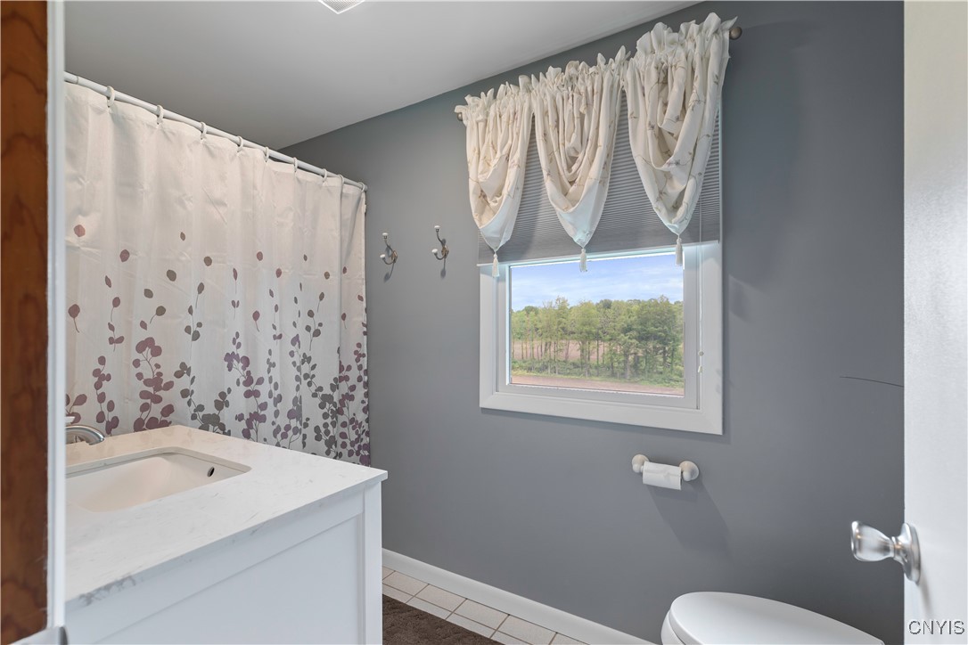 2220 W Genesee Turnpike, Camillus, New York image 25