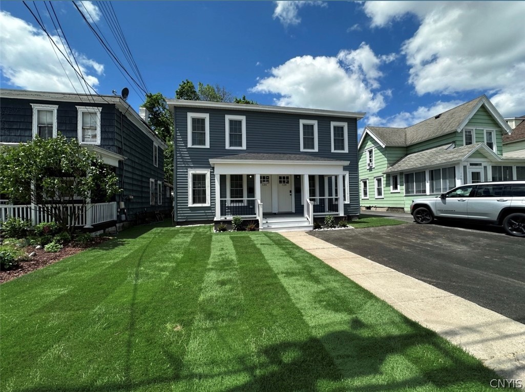 128 Caroline Avenue