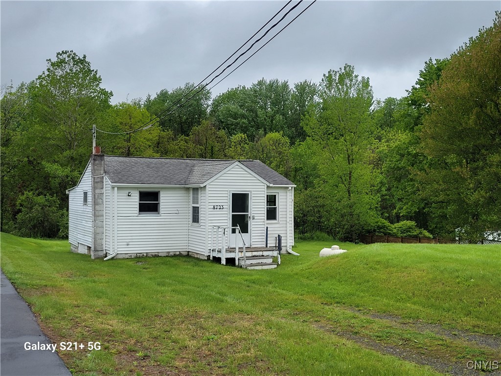 8723 E Mud Lake Road