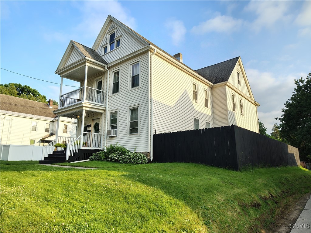 12 Chestnut Street