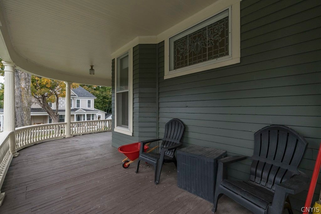 128 N School Street