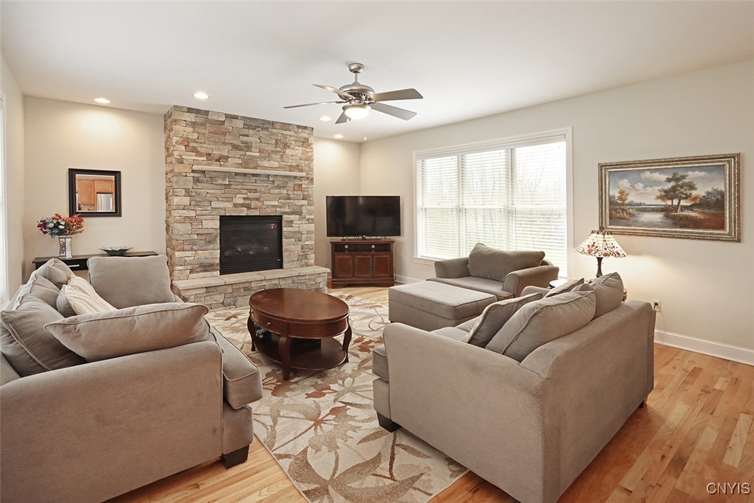 9105 Whistling Swan Lane, Manlius, New York image 12