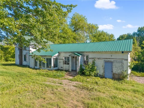 Tiny photo for 348 W Stone Road, New Haven, NY 13114 (MLS # S1689174)