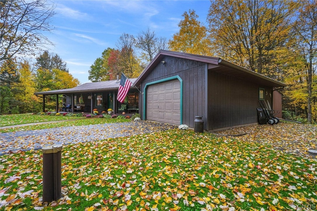 3262 Waldron Road