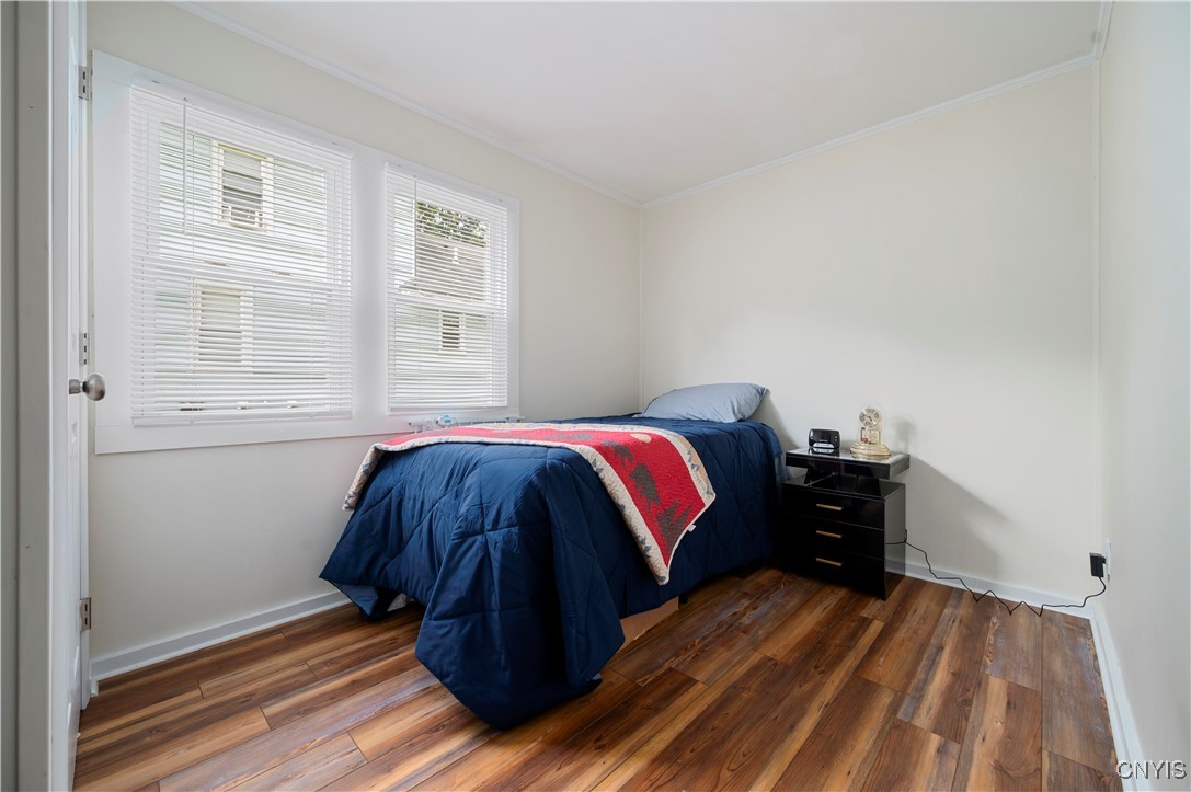 127 1/2 Oxford Road, New Hartford, New York image 18
