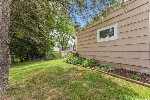Tiny photo for 4 Apple Tree Lane, Clay, NY 13090 (MLS # S1697249)
