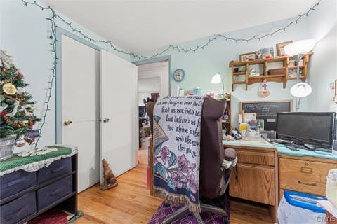 Tiny photo for 4 Apple Tree Lane, Clay, NY 13090 (MLS # S1697249)
