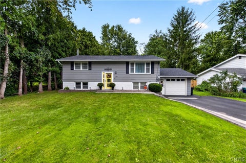Homes For Sale - 126 Hulbert Street<br/> Manlius, NY 13116