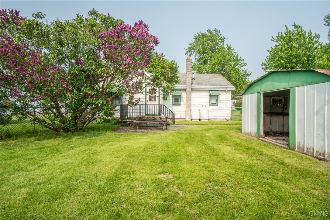 149 Centre Street, Cape Vincent, New York image 28
