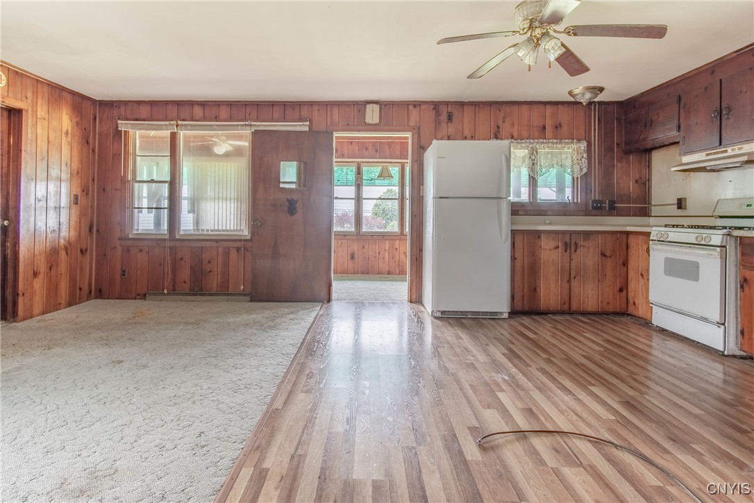149 Centre Street, Cape Vincent, New York image 15