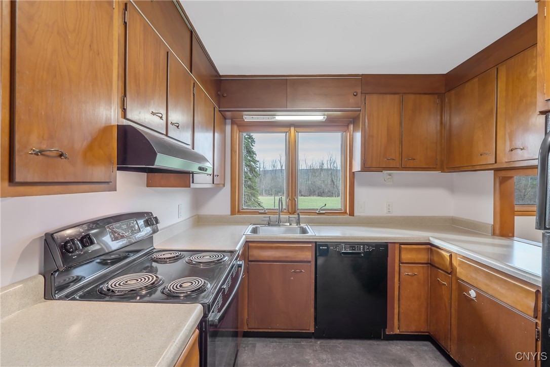 8510 Kinderhook Road, Manlius, New York image 10