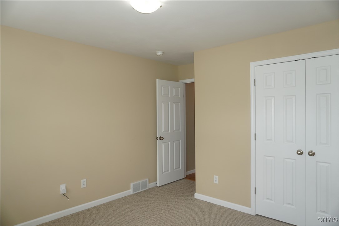 4828 Lighthouse Village Cir Cir, Clay, New York image 30
