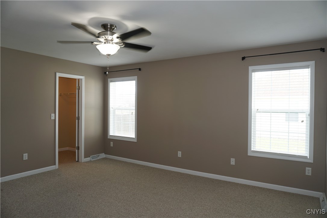 4828 Lighthouse Village Cir Cir, Clay, New York image 18