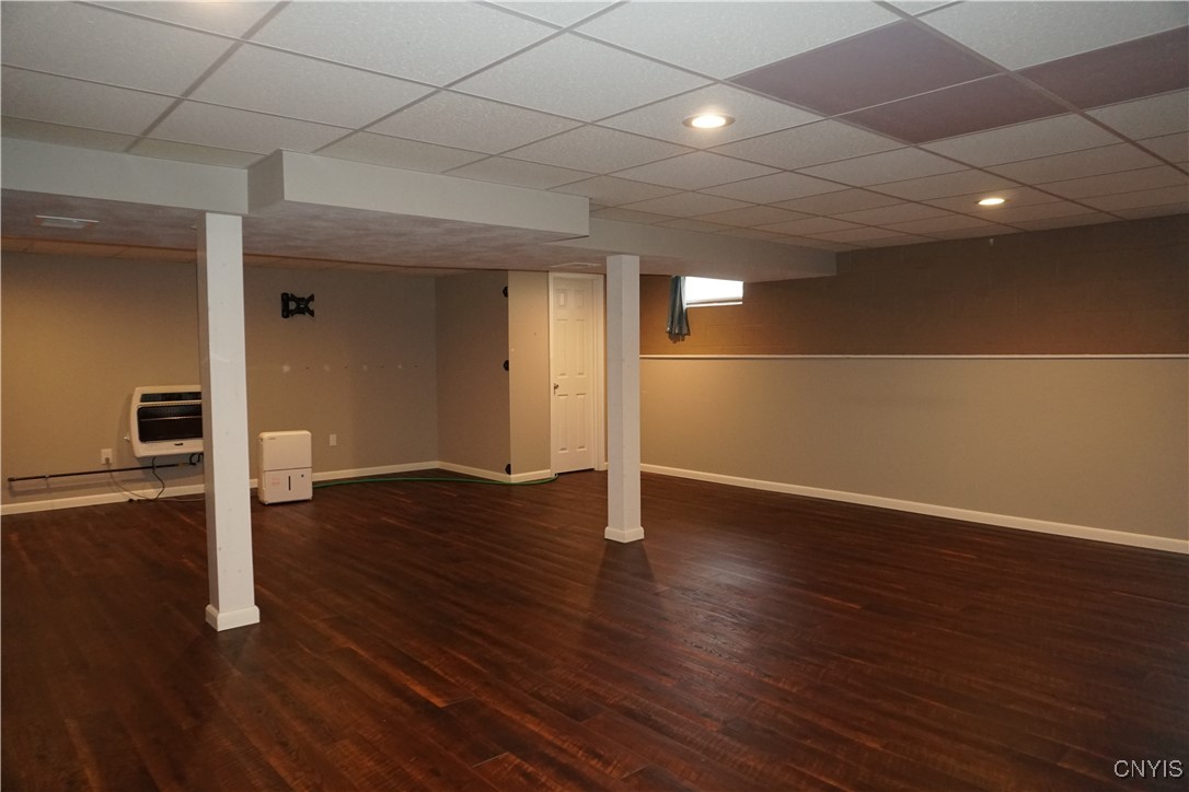 4828 Lighthouse Village Cir Cir, Clay, New York image 33