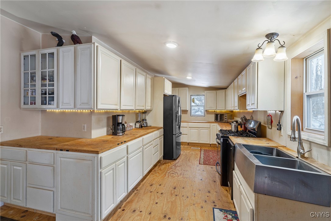 200 Sparhawk Road, Parish, New York image 10