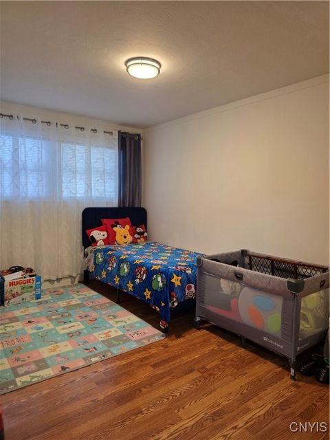 Tiny photo for 515 Locust Drive, Utica, NY 13502 (MLS # S1657509)