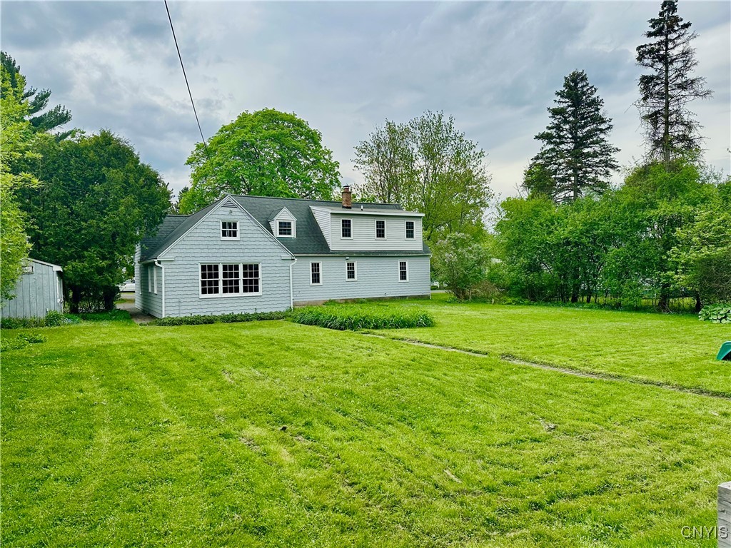215 Washington Drive, New Hartford, New York image 12