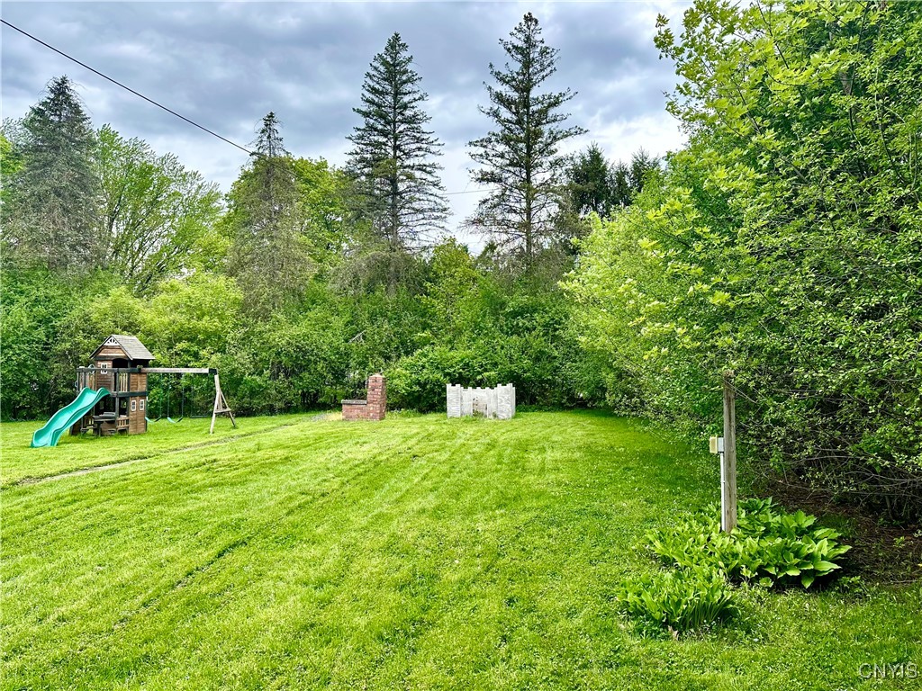 215 Washington Drive, New Hartford, New York image 13