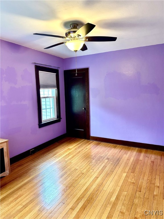 215 Washington Drive, New Hartford, New York image 28