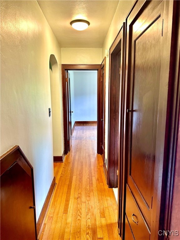 215 Washington Drive, New Hartford, New York image 24