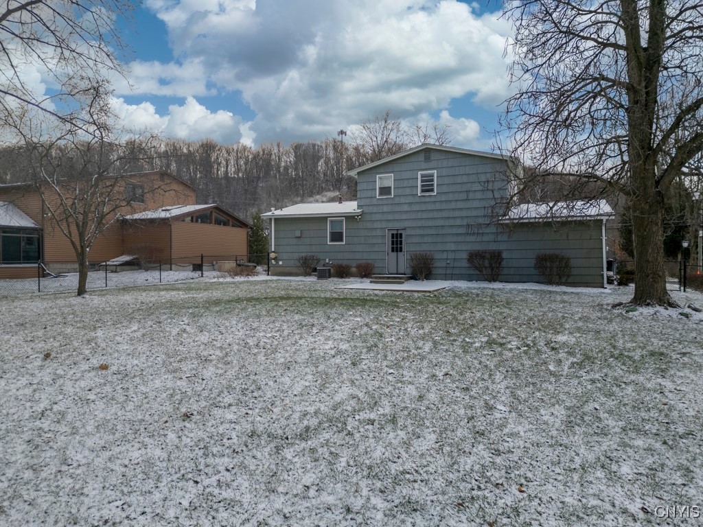 311 Kasson Road, Camillus, New York image 9