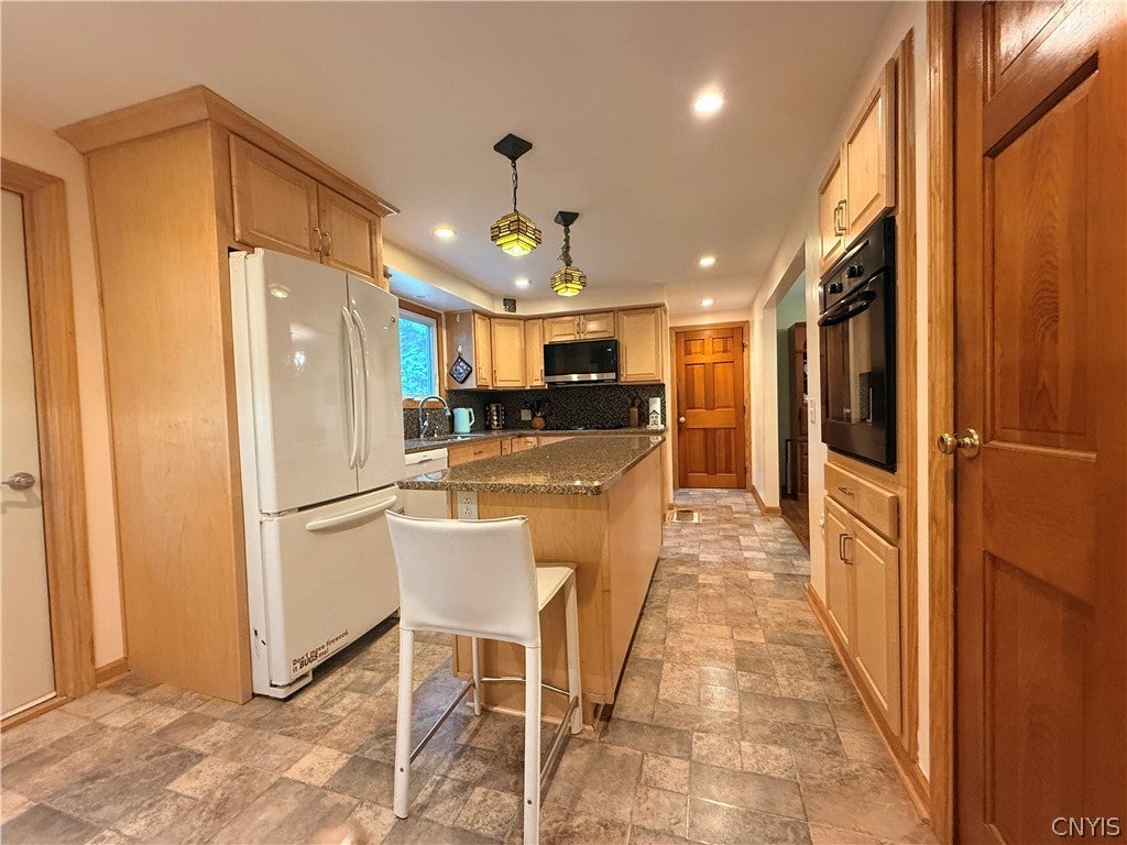 4016 Kinney Gulf Road