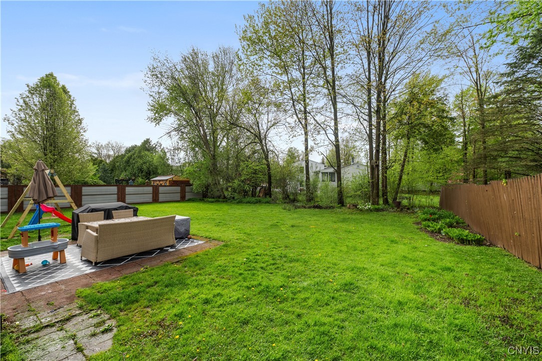 513 Fay Lane, Manlius, New York image 5