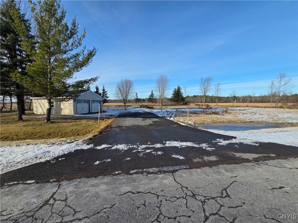 Photo of 16215 Witt Road, Brownville, NY 13622 (MLS # S1652904)