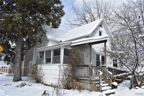 Photo of 5441 Baldwin Street, Cicero, NY 13029 (MLS # S1665892)