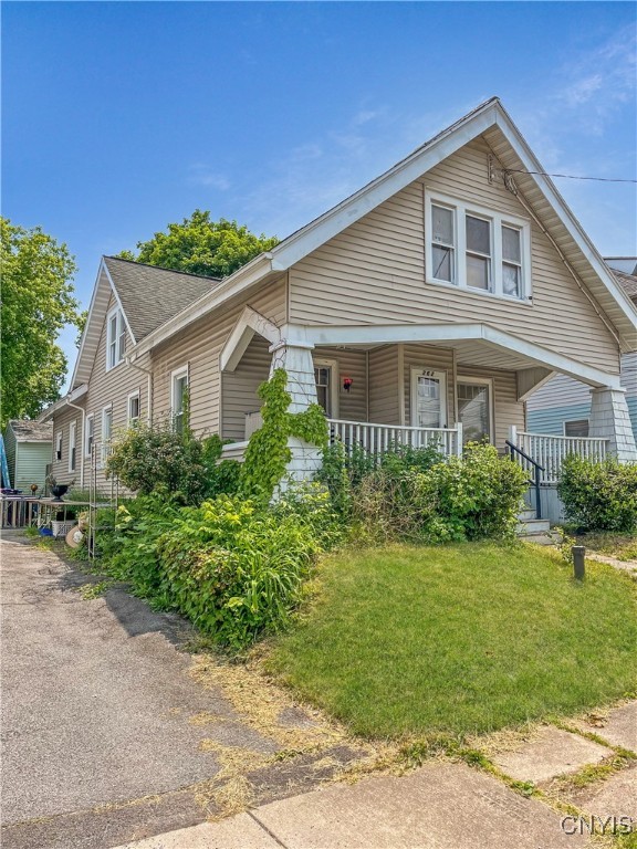 262 North Avenue